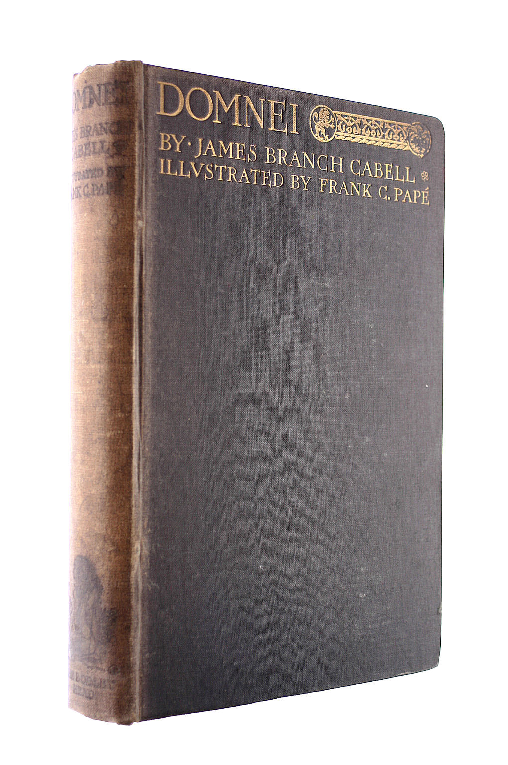 Domnei, A Comedy of Women Worship