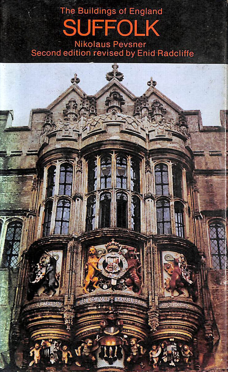 Suffolk (The Buildings of England)
