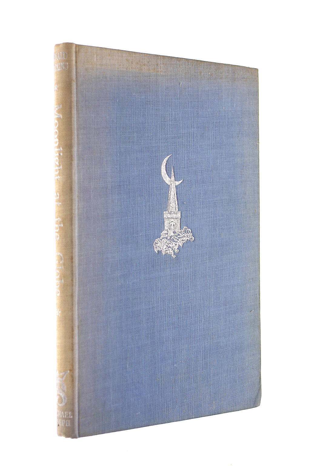 Moonlight at the Globe. An essay in Shakespeare production based on performance of A Midsummer Night's Dream at Harrow School.