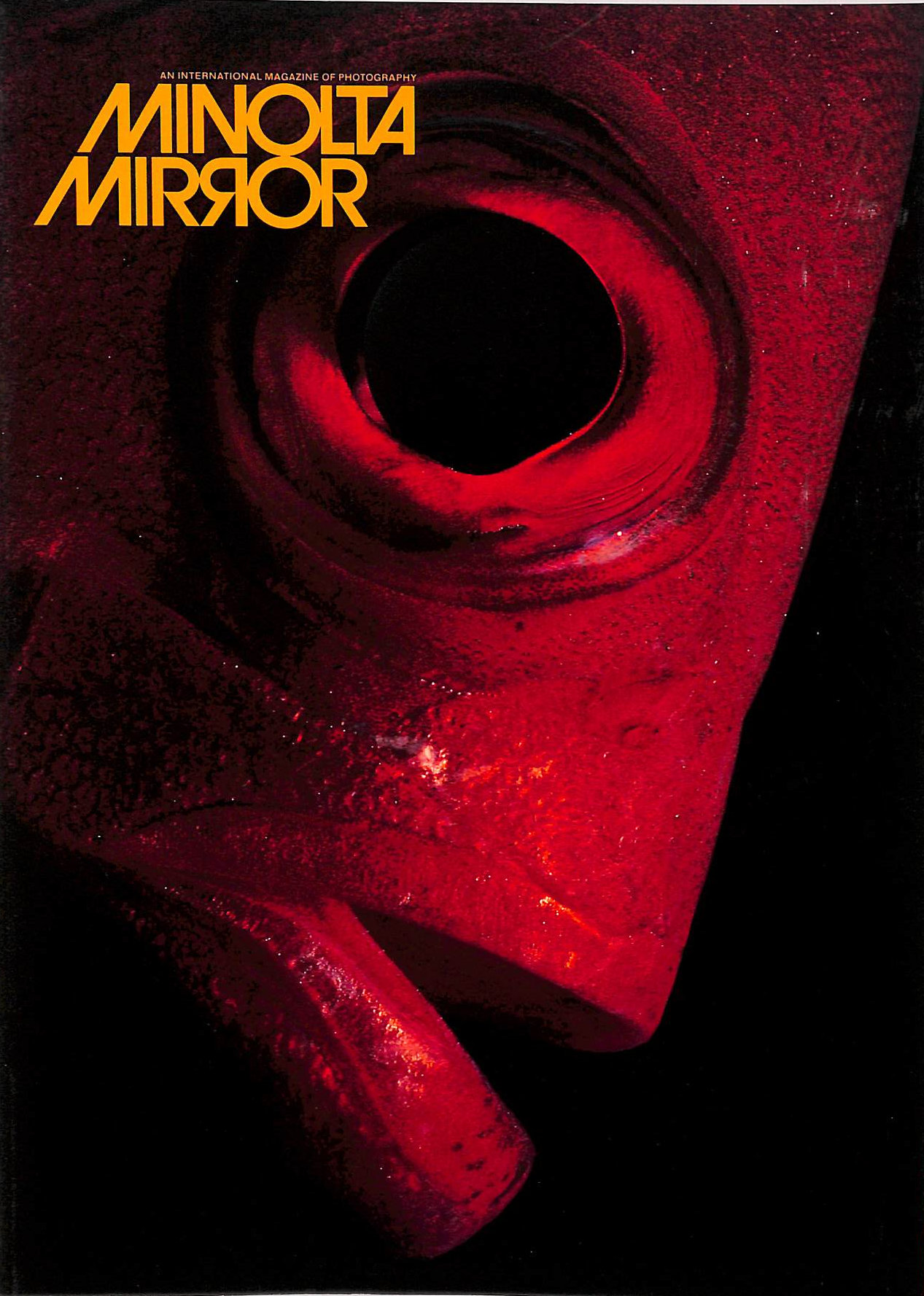 Minolta Mirror 1986: An International Magazine Of Photography