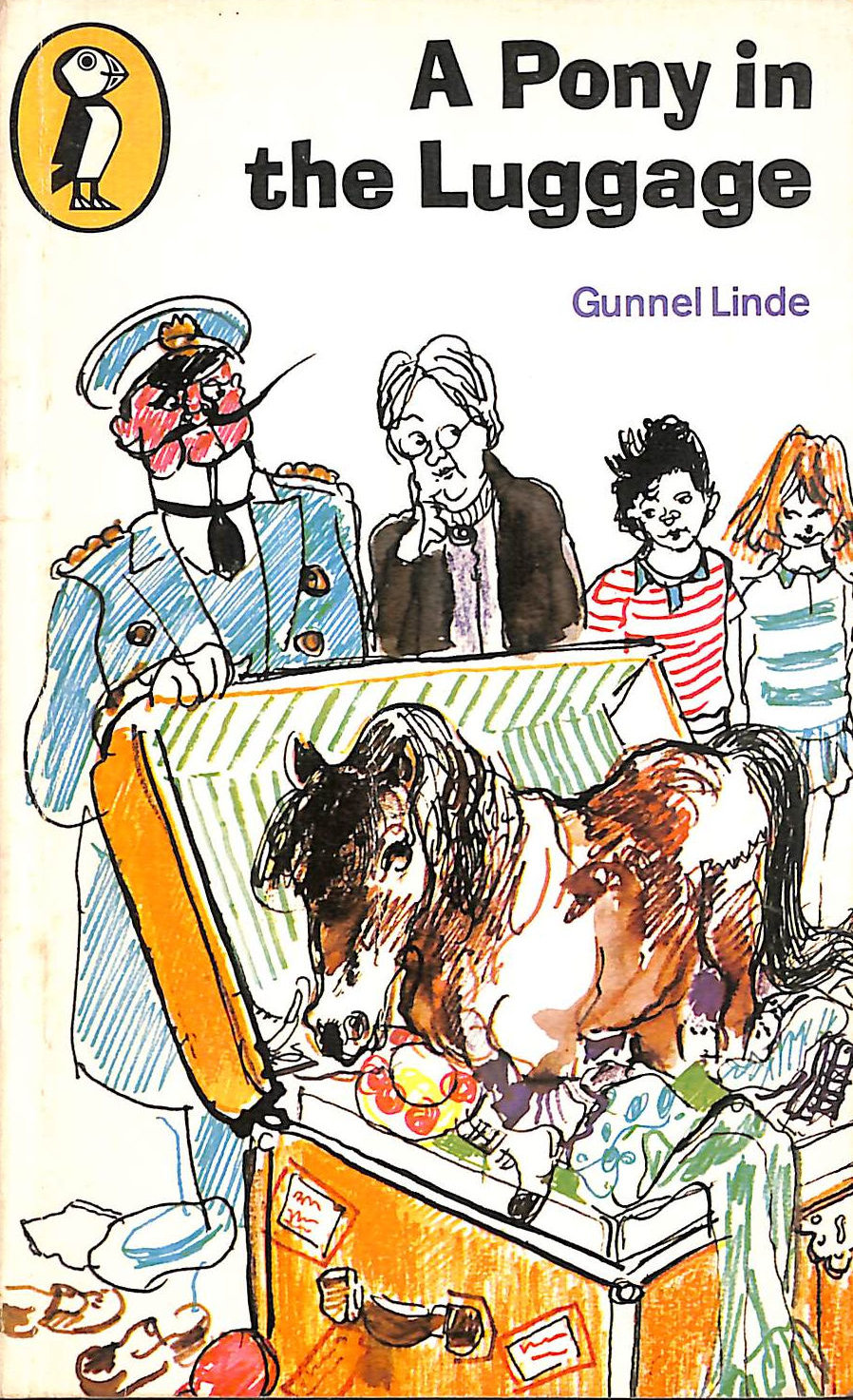 A Pony in the Luggage (Puffin Books)