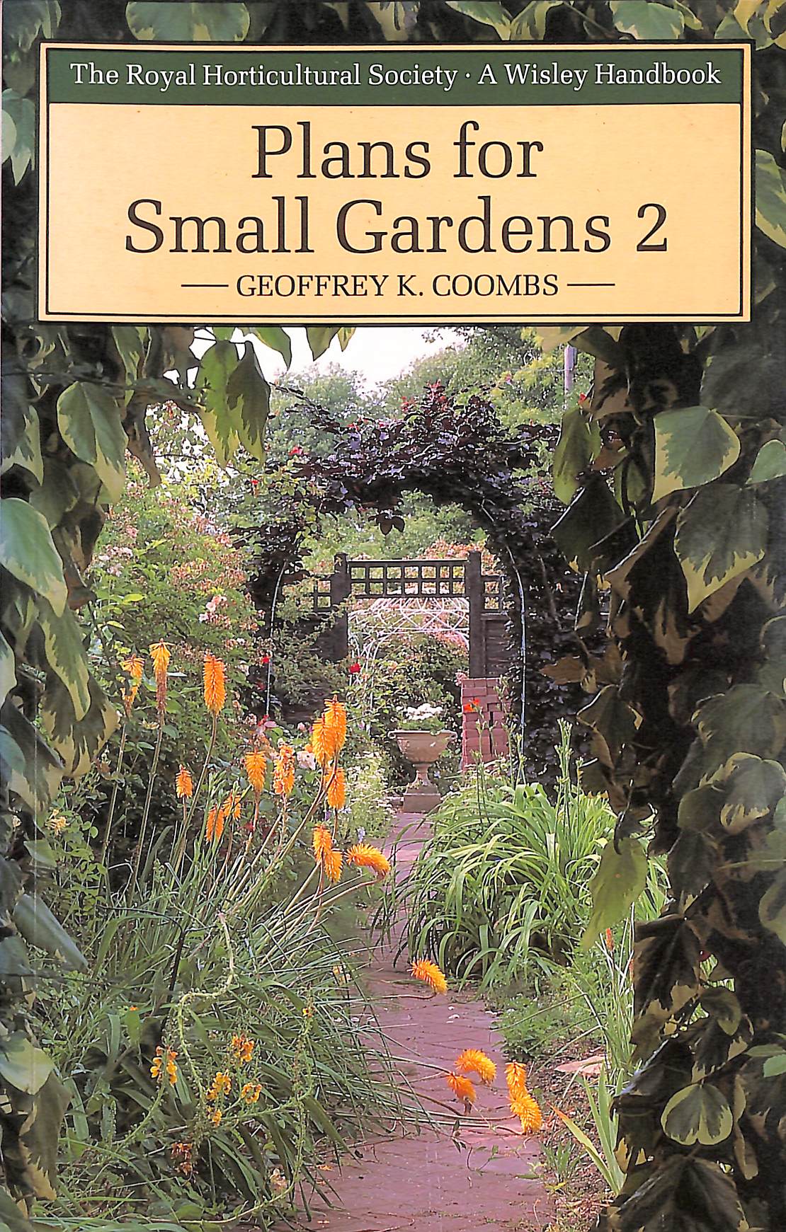 Plans for Small Gardens 2 (Wisley Handbooks)